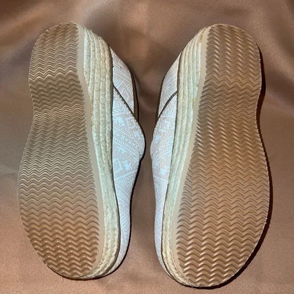 #435✅ NWOT Dansko shoes